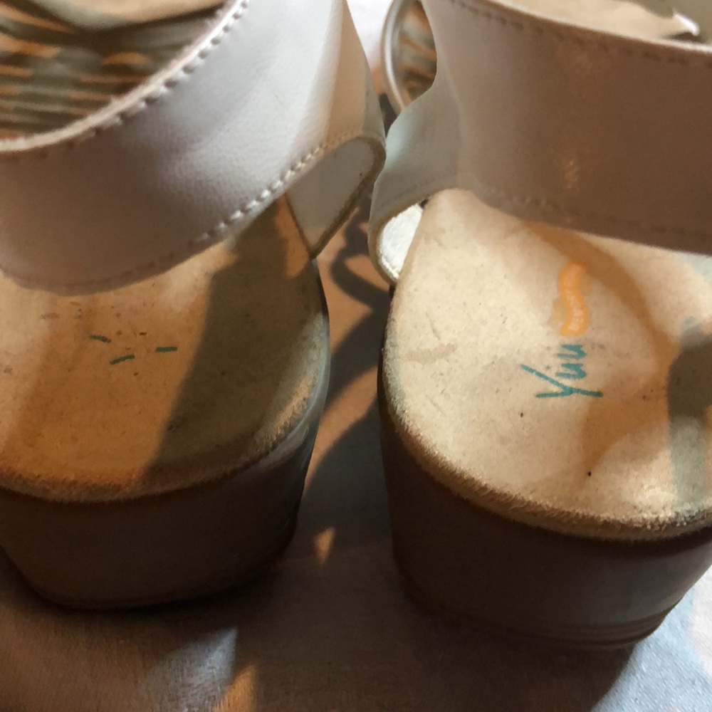 Women's Yuu Heidi comfort White classy Strappy Sandals - Picture 8 of 11